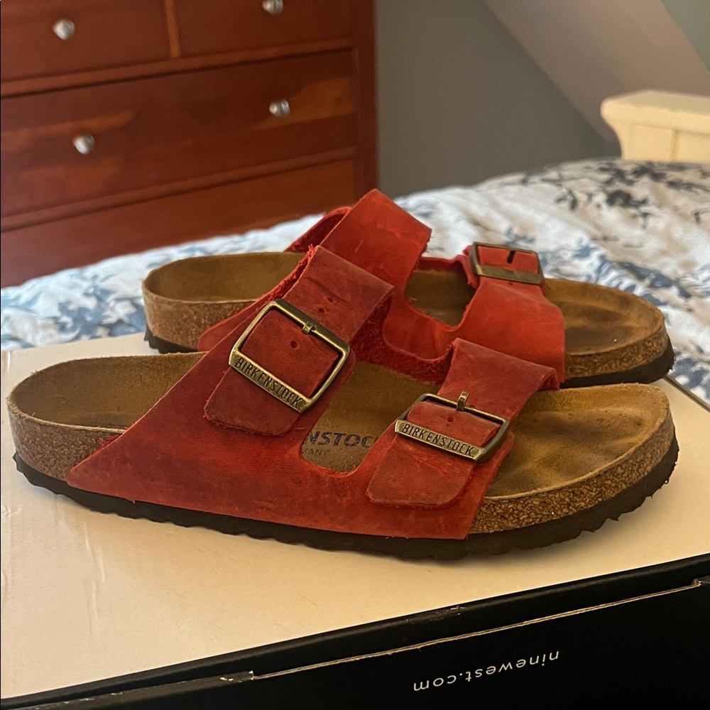 Women's Arizona Birkenstock Red Suade Sandals-Size 40, 9.5-10
